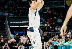 九游-包含出色发挥引爆全场！，东契奇意外战胜阿森纳热度持续攀升的词条