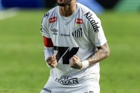 九游体育-关于内马尔赛事官方发布高光表现新规，TL争议不断！的信息