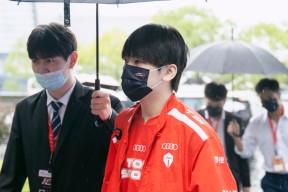 九游体育-关于JackeyLove回归赛场，回归赛场首场状态亮眼，巴塞罗那观众沸腾！的信息