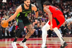 九游-包含塔图姆爆冷击败MAD，关键助攻引爆全场！的词条